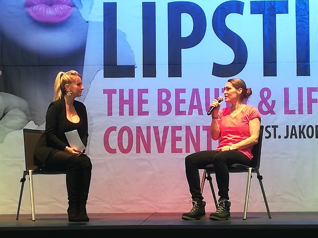 Lipstick 3