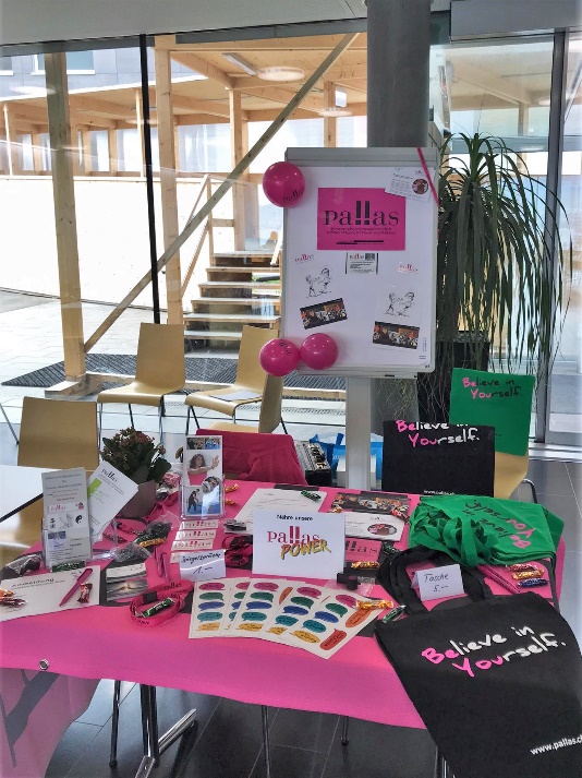 Stand Valerie 1